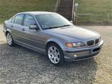 BMW 325i E46 3er M54 6-Zylinder - BMW aus 2004: 3er
