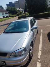 Opel Astra 1.6 Automatik - - Opel Astra aus 2000: 1.6