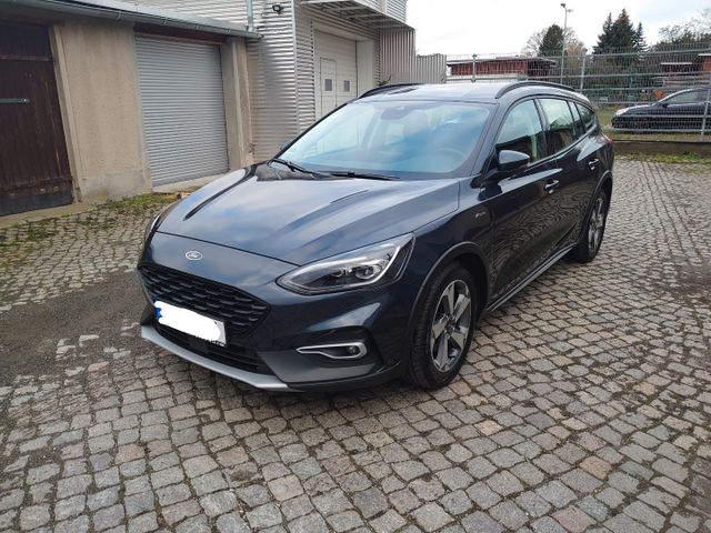 Ford Focus 1,0 EcoBoost Hybrid 92kW Active Turnie...