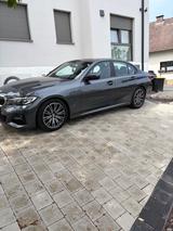 BMW 320i M Sportpaket | EZ 11/2020 | 50.000 km | - BMW 320 in Bonn