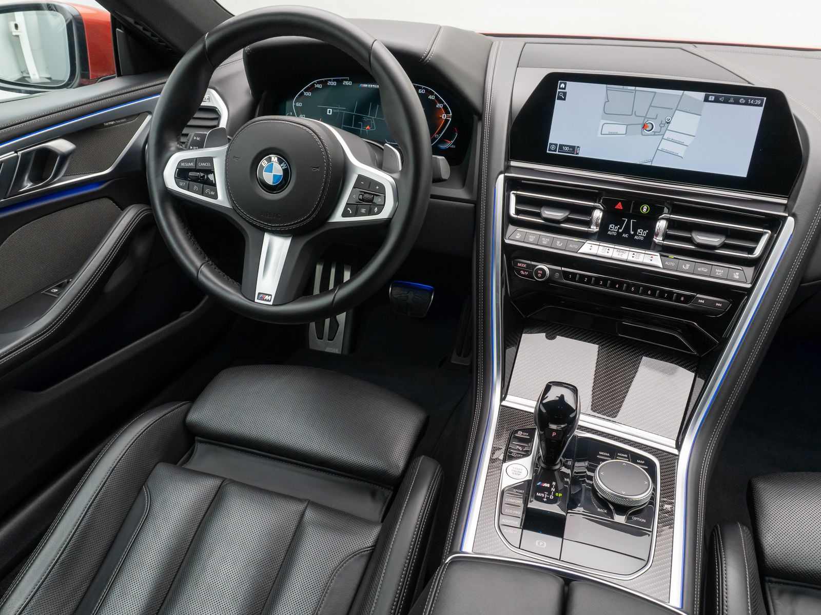 Fahrzeugabbildung BMW M850i xD Laser Kamera HUD DAB H/K SoftCL 20Zoll
