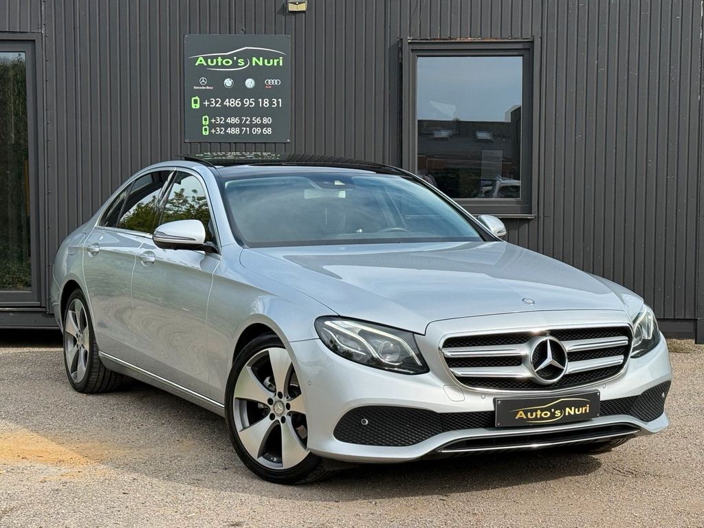Image of Mercedes-Benz E 220