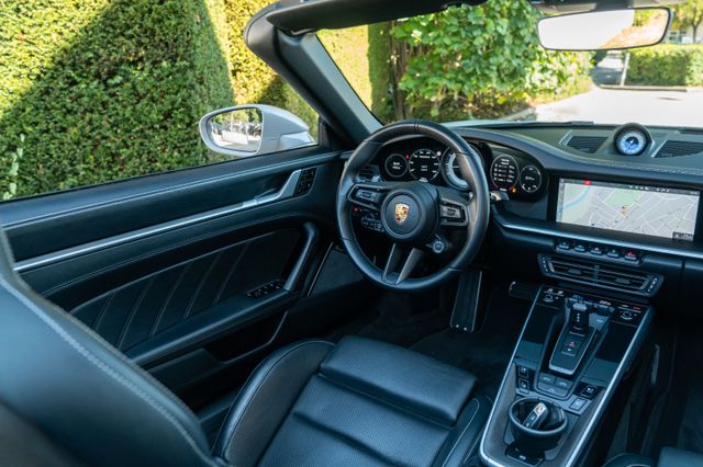 Porsche 992 Turbo S Cabrio/ NACHTSICHT/ INNO DRIVE/ BURM