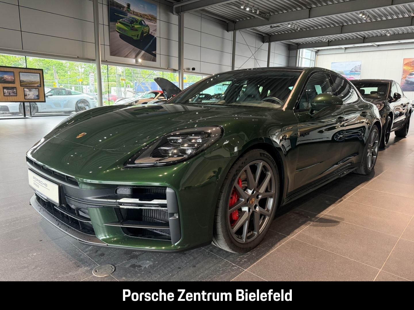 Porsche Panamera 4S E-Hybrid InnoDrive HA-Lenkung BOSE