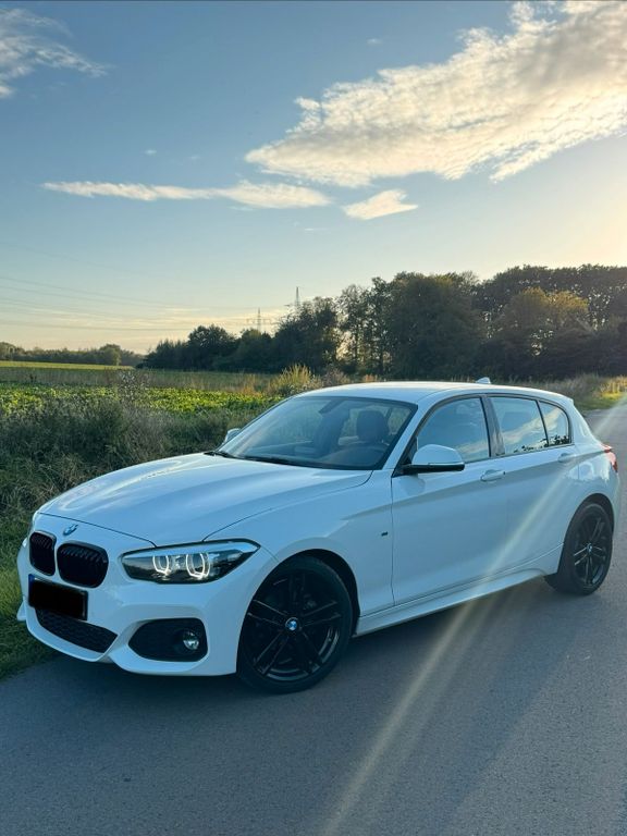 Image of BMW 118