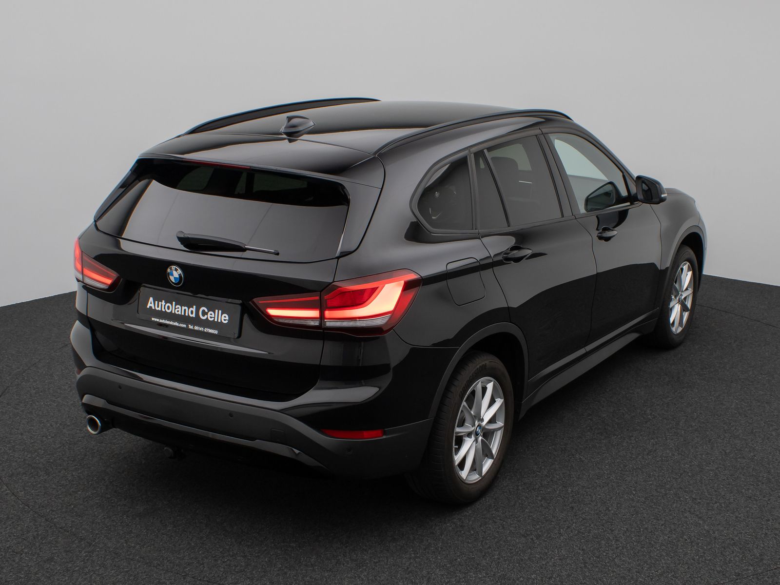 Fahrzeugabbildung BMW X1 sD18i Kamera DAB HiFi Navi Komfort LED Sport