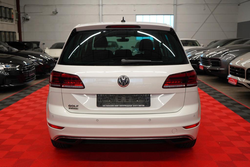 Volkswagen Golf Sportsvan