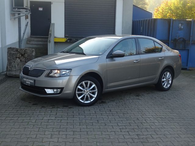 Skoda Octavia Lim. Ambition