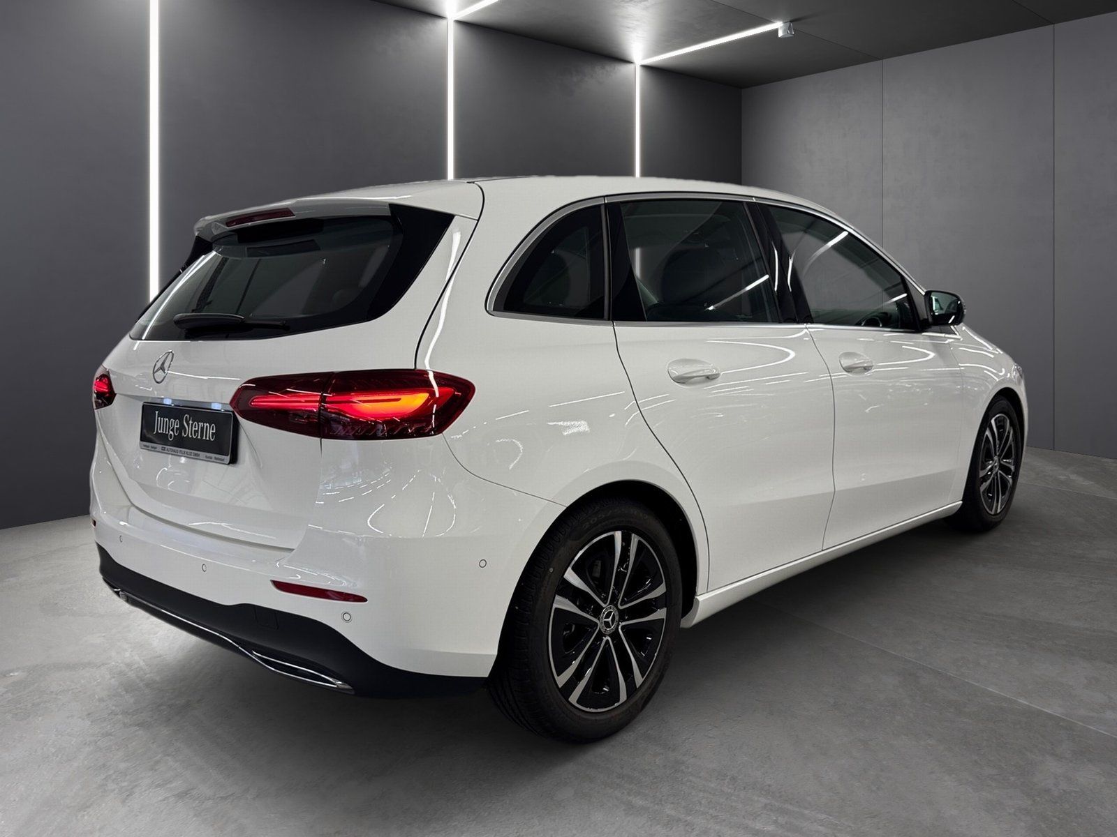 Fahrzeugabbildung Mercedes-Benz B 200 Progressive*Totwink*360*LED*MBUX*EasyPack*