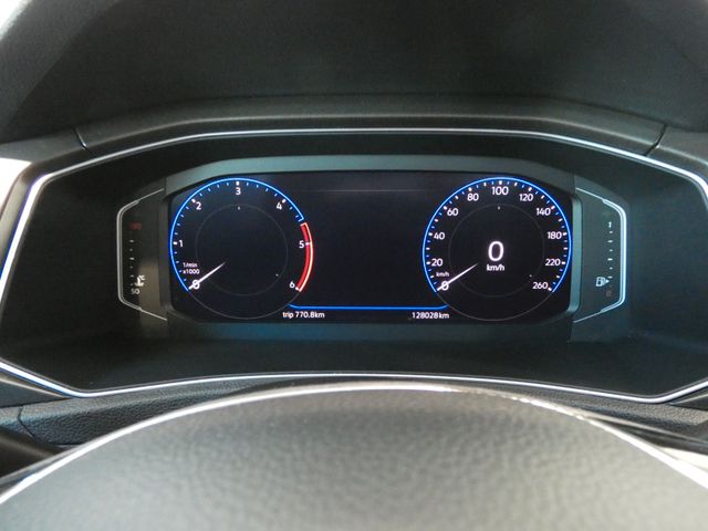 T-Roc 1.6 TDI Style R-Line AHK AID NAVI LED ACC