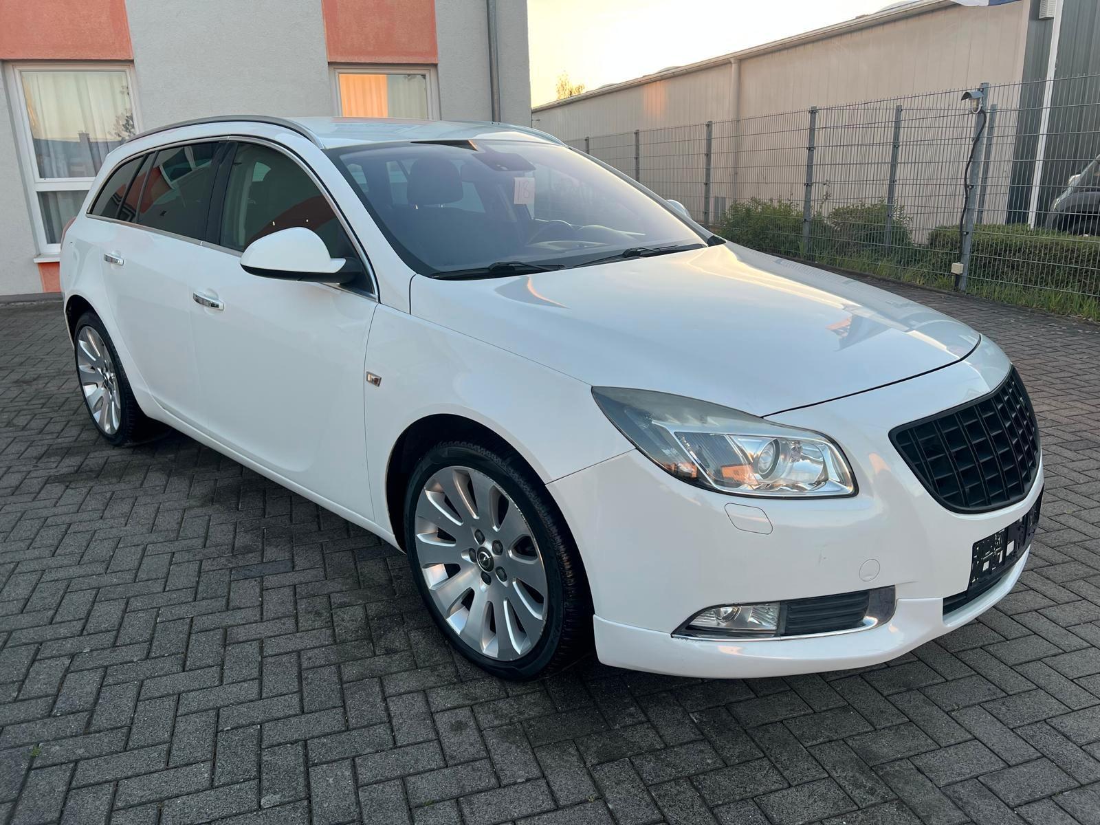 Opel Insignia A Sports Tourer Cosmo 4x4