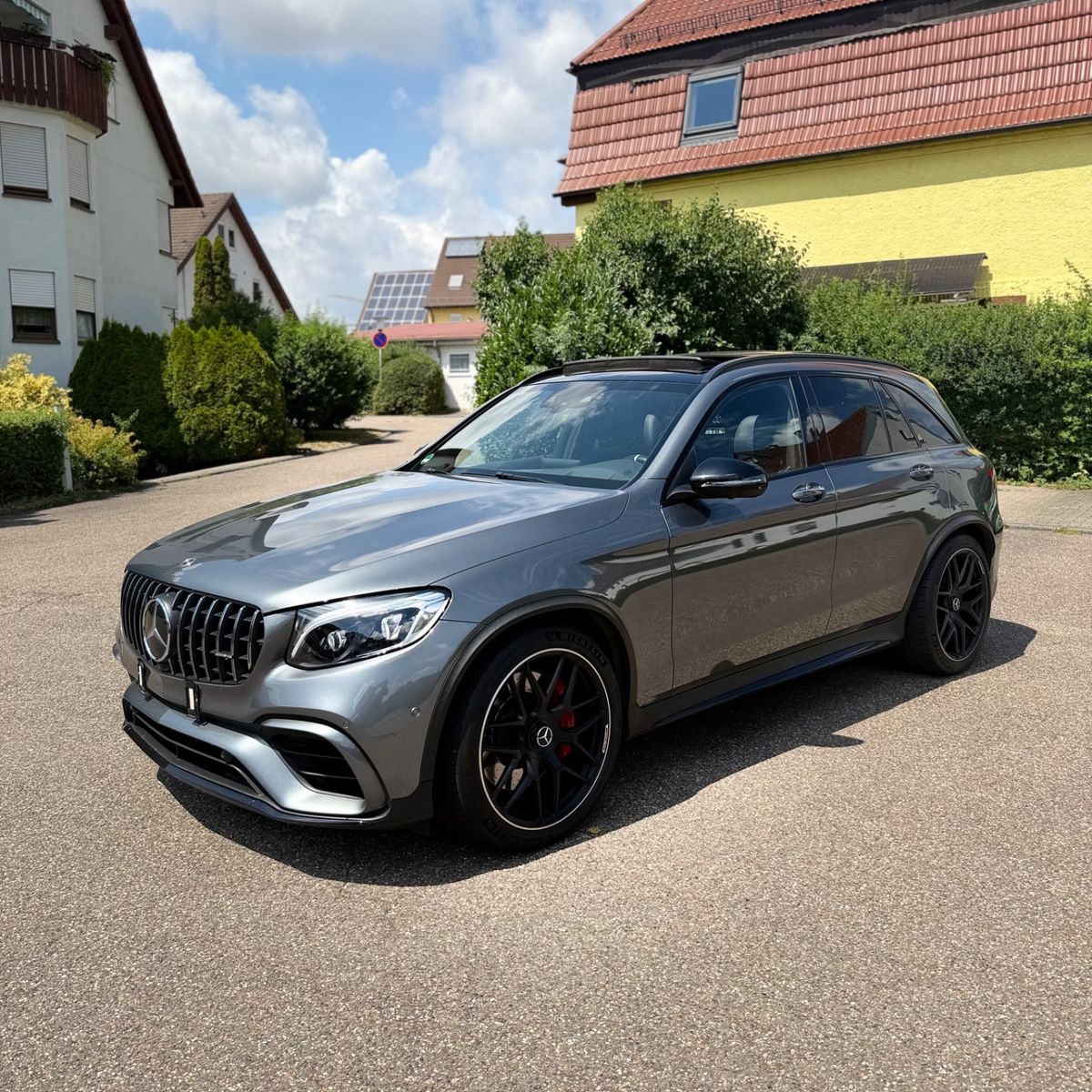 MERCEDES-BENZ GLC 63 AMG S 4MATIC+ PANO BURMESTER NIGHT 21