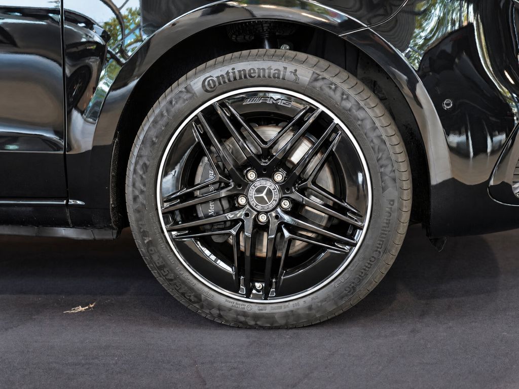 MERCEDES-BENZ V-Class 2025