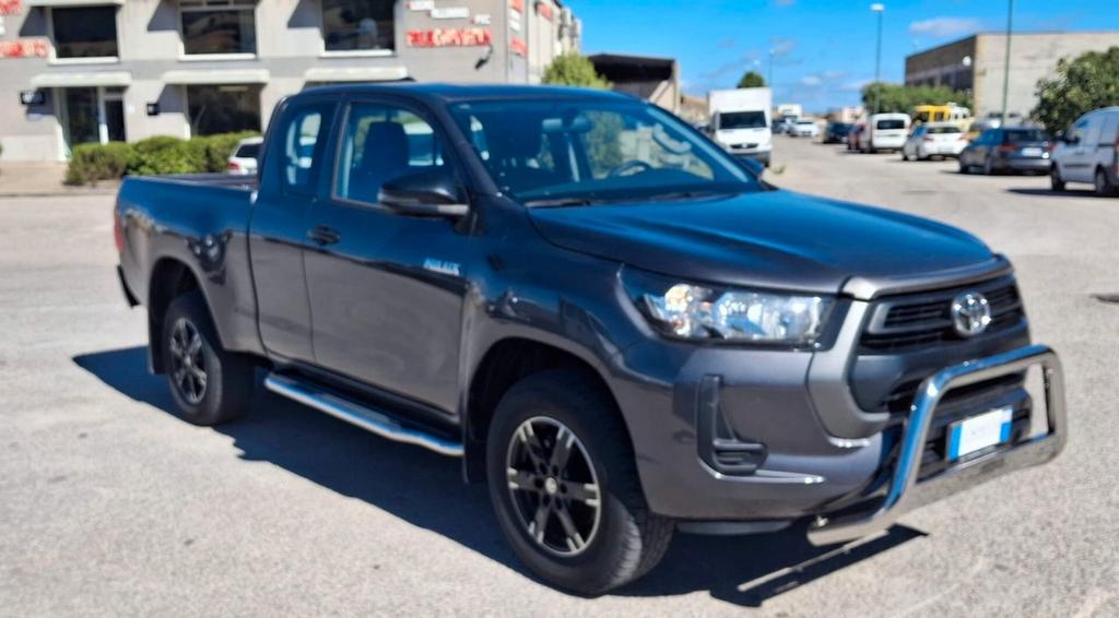 Toyota Hilux
