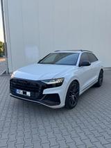 Audi Q8 50TDI S LINE FINANZIERUNG PANO HUD TOT MATRIX - Audi Q8 in Düsseldorf