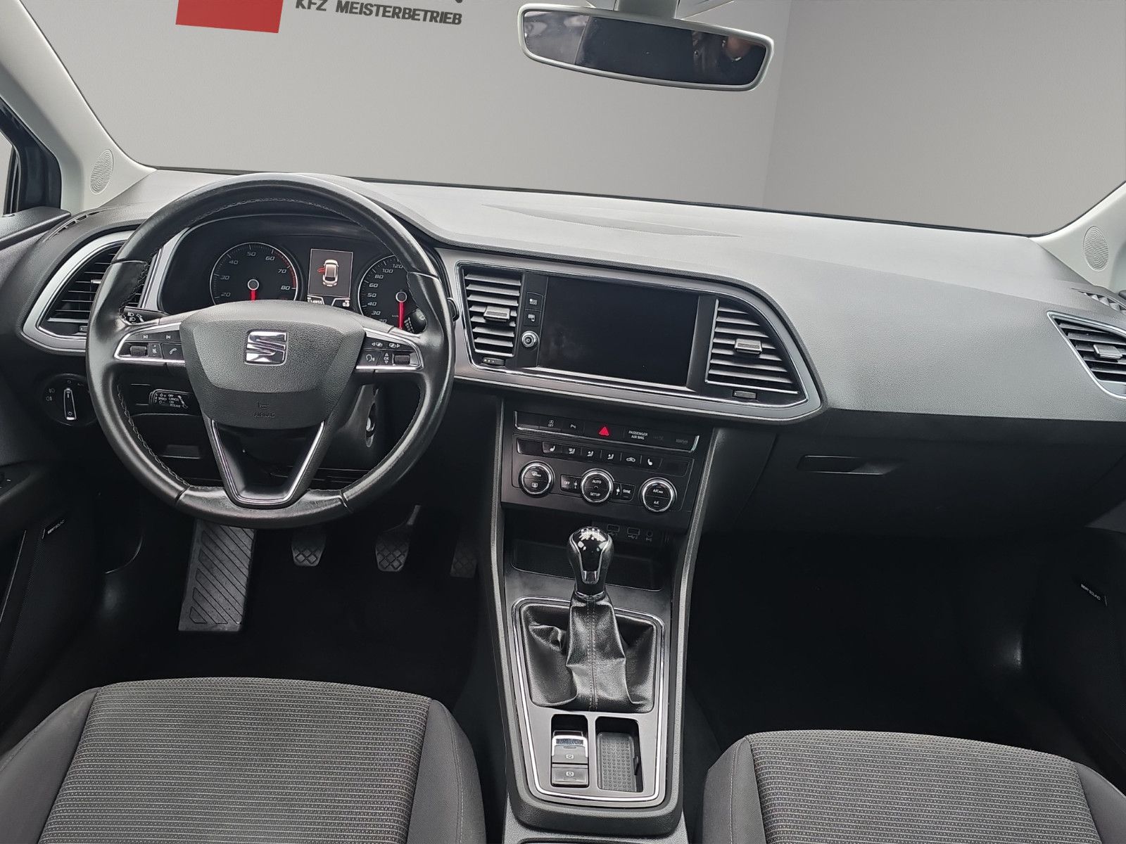 Fahrzeugabbildung SEAT Leon ST Style/VOLL LED/SEAT SOUND/FULL LINK/NAVI