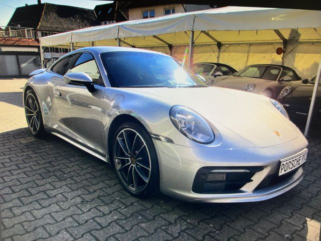 Porsche 992 / 911 Carrera 4 S Sportpaket Chrono