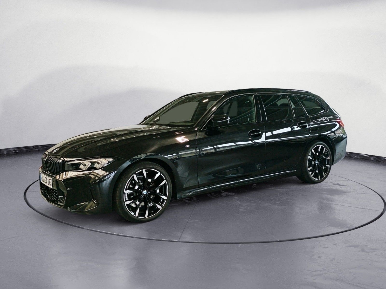 BMW 320d xDrive Touring M Sport ACC Navigation AHK imagem 2