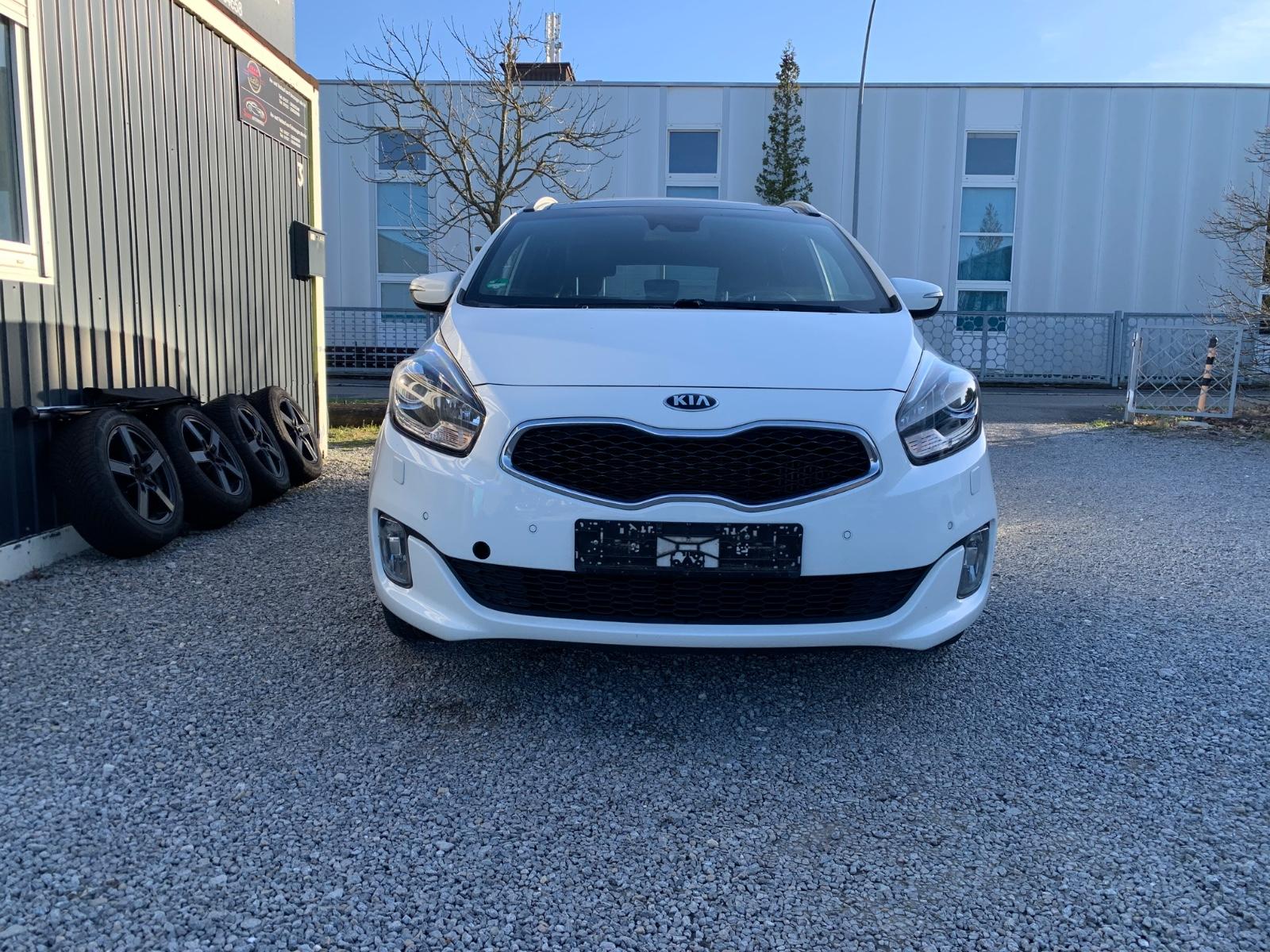 Kia Carens Spirit/PANO/SHZ/KAMERA/7.Sitzer