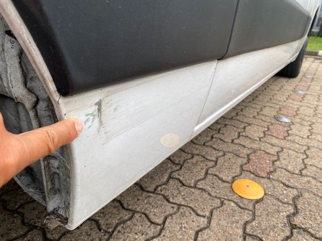 Fahrzeugabbildung Opel Movano B Kasten L2H2 96KW KLIMA 3,5t