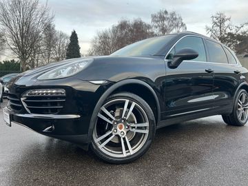 Porsche Cayenne - 12