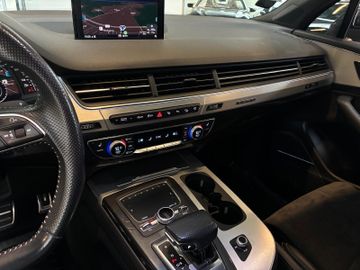 Audi Q7 - 8