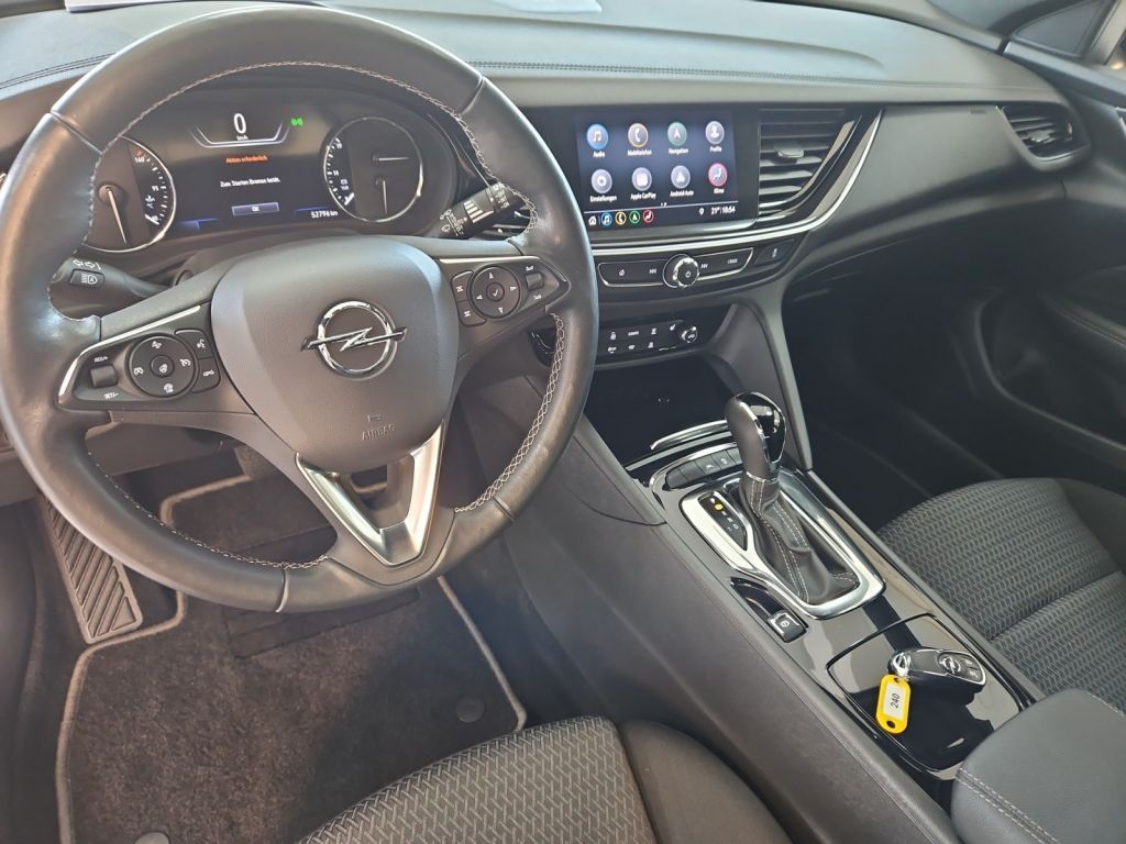 Fahrzeugabbildung Opel Insignia Sports Tourer 2.0 Diesel Aut. Elegance