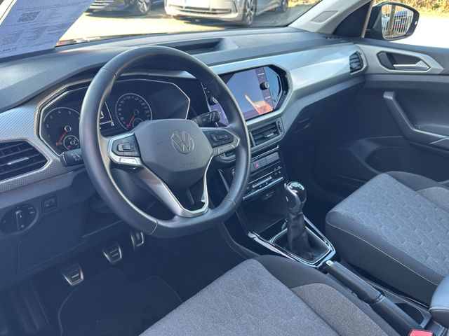 T-Cross 1.0 TSI Move Navi Kamera ACC Apple CarPl