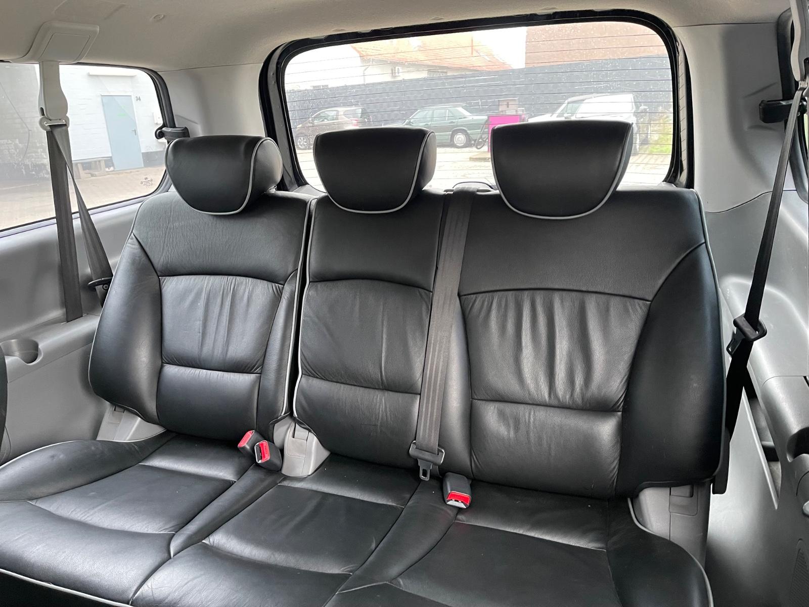 Hyundai H-1 Travel Premium