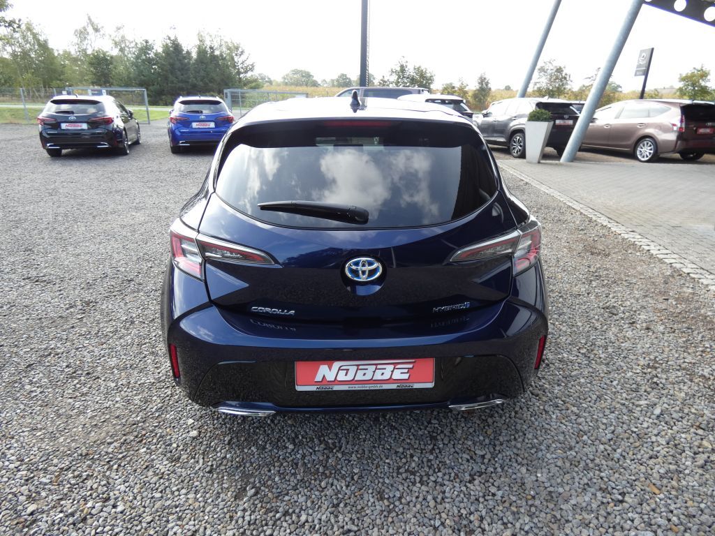 Toyota Corolla 2.0 Hybrid Team Deutschland imagem 3