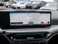 BMW 330 - Vorschau Bild 11