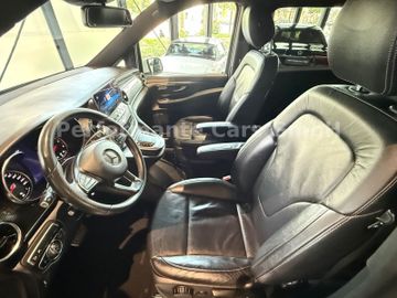 Mercedes V 250 - 12