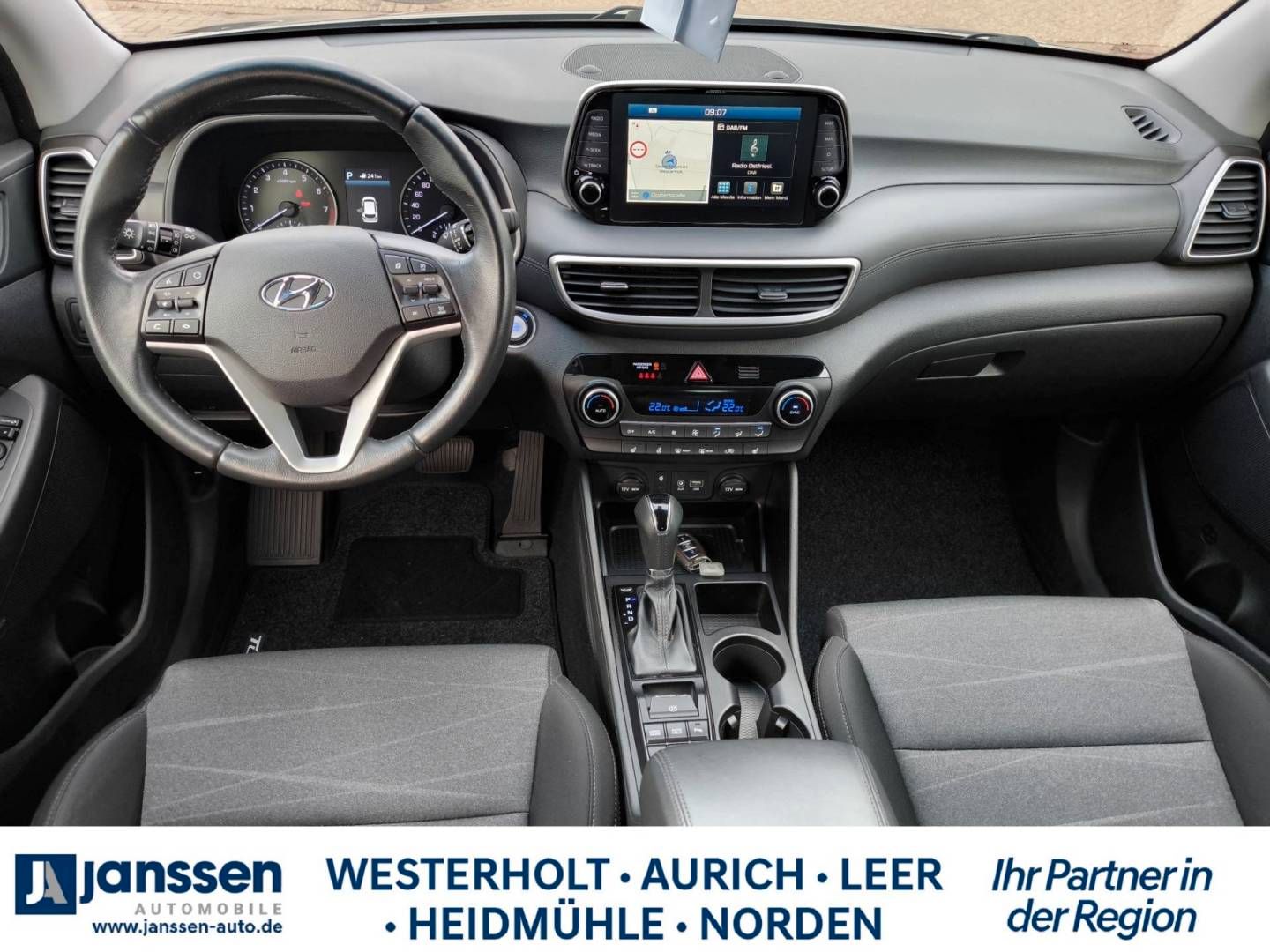 Fahrzeugabbildung Hyundai TUCSON Turbo/Automatik/PDC/Navi/Rückfahrkamera