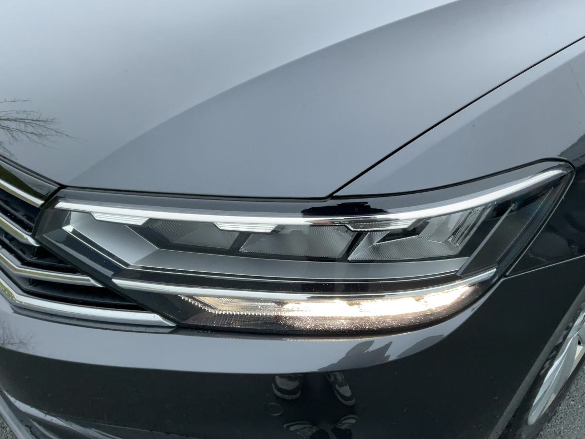 Volkswagen Passat Variant - Bild 15