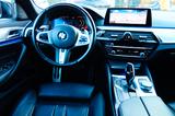 BMW 530 d Touring M-Sportp.Spur,Totw.360°Cam.Distron - BMW 530: Kombi, 530d