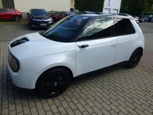 Honda e 113 KW Advanc Pakt 16