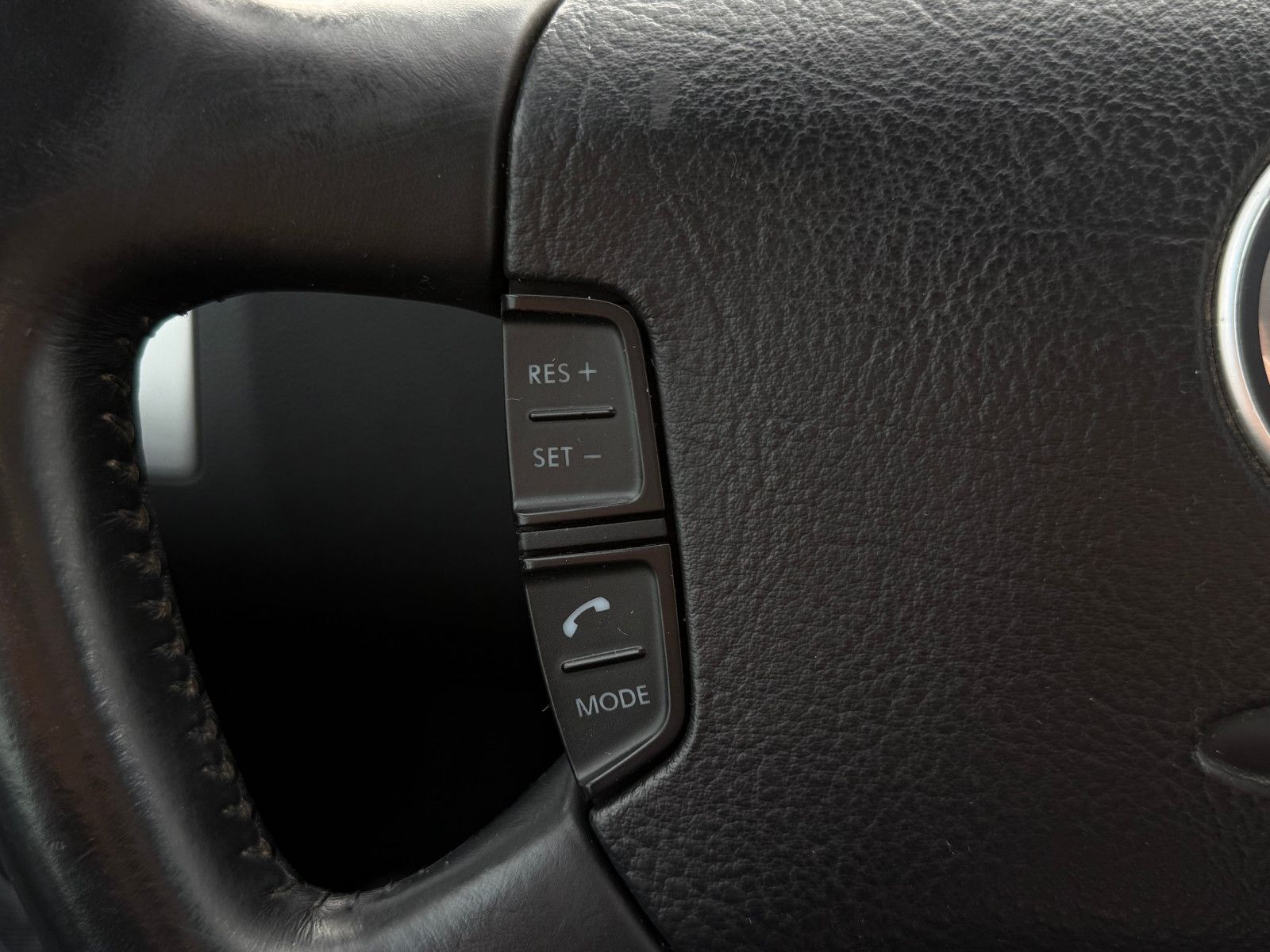 Fahrzeugabbildung Volkswagen T5 Multivan Highline 2.5 TDI AHK GRA Navi PDC