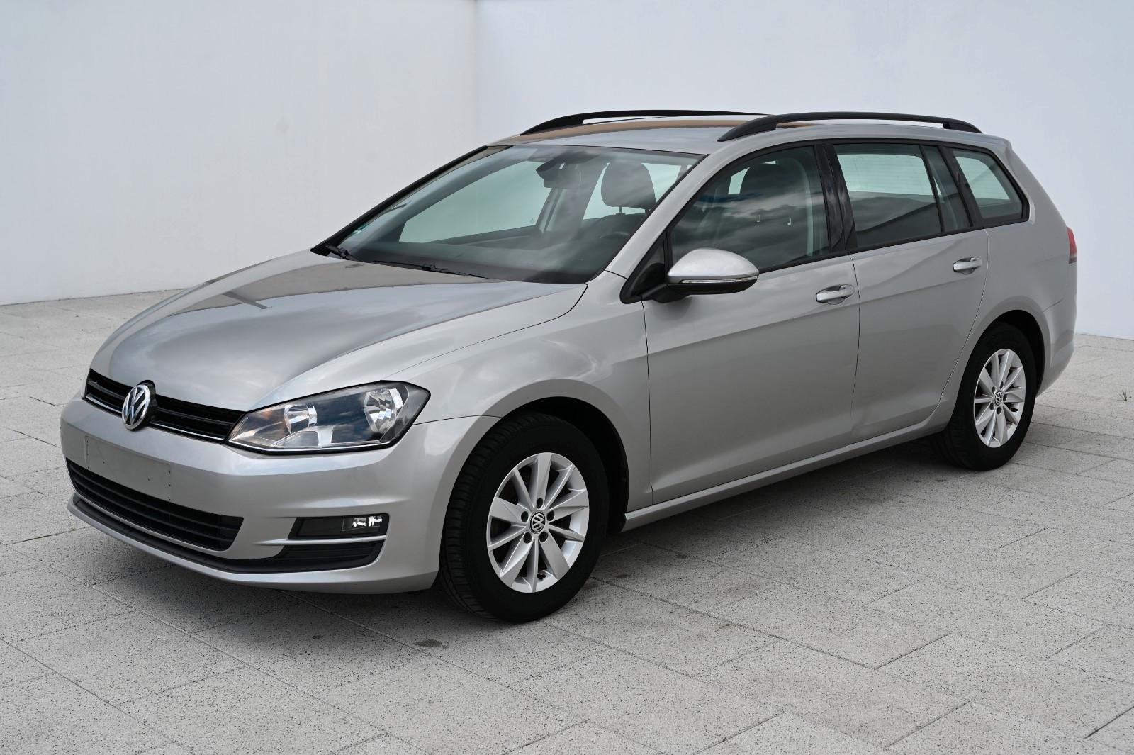 Volkswagen Golf VII 1.2TSI 77KW Comfort 3/2014