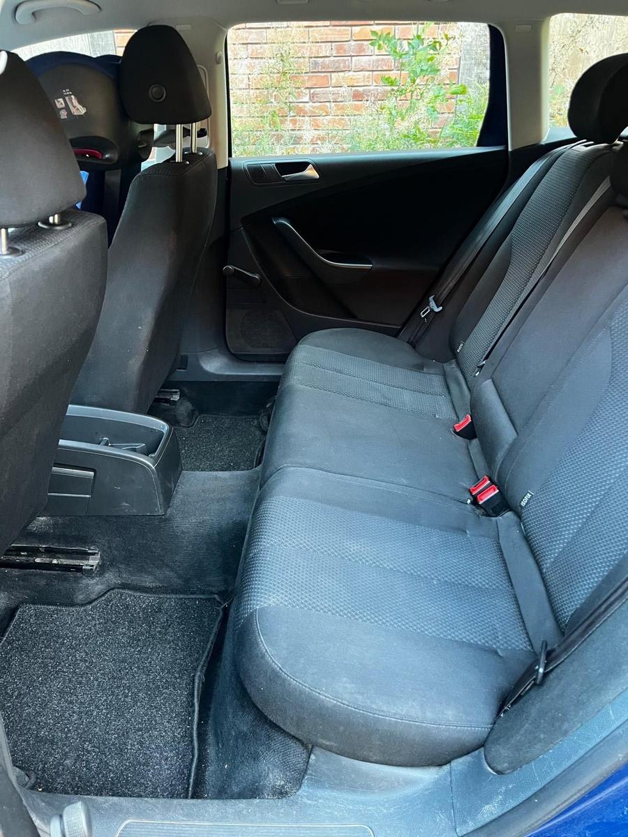 Volkswagen Passat 2009 — photo 10