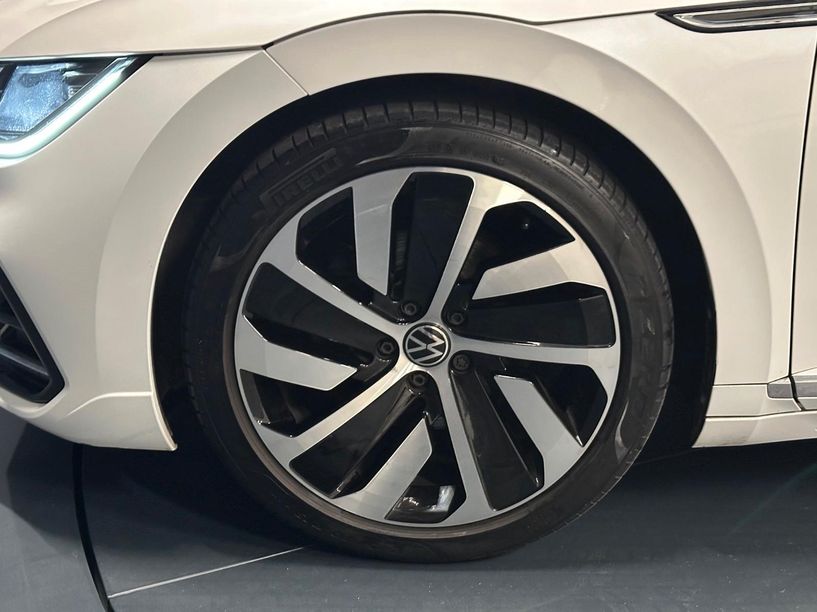 Volkswagen Arteon Shooting Brake R-Line 4Motion*19Zoll*DCC*