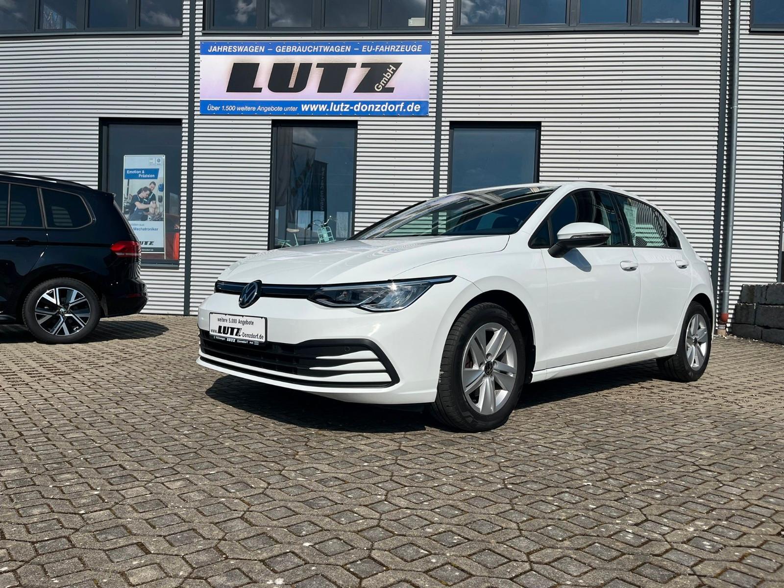 Volkswagen Golf VIII 1,5 TSI 6G. Life ACC/NAVI/Digital