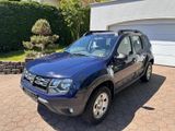 Dacia Duster I Laureate 4x4,AHK,KLIMA,ALLWETTER,2.HAND - Dacia Duster: Allradantrieb, Laureate