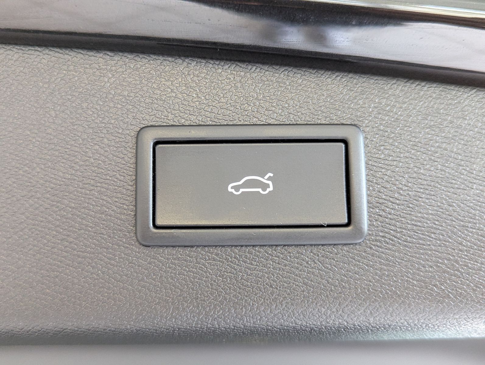 CUPRA Leon 2.0 TDI Intelligent-Dynamic-Edge-Pake Cam - Image 17