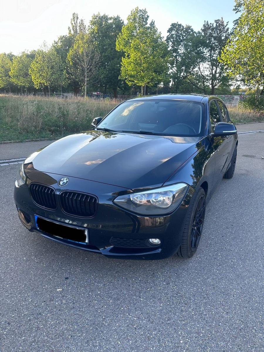 BMW 114