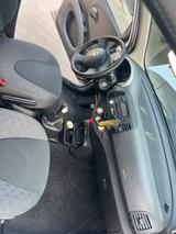 Nissan Auto NissanMetra - Nissan Qashqai aus 2004