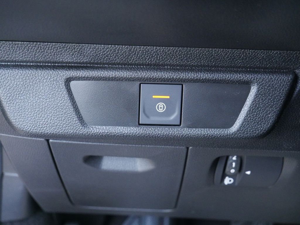 Fahrzeugabbildung Dacia Sandero Stepway Expression TCe 90