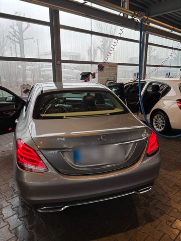 MERCEDES-BENZ Mercedes C180 W205 inkl. Autohaus Garantie