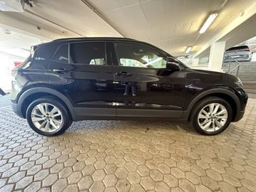 Fotografie des VW T-Cross 1,0l TSI DSG Goal