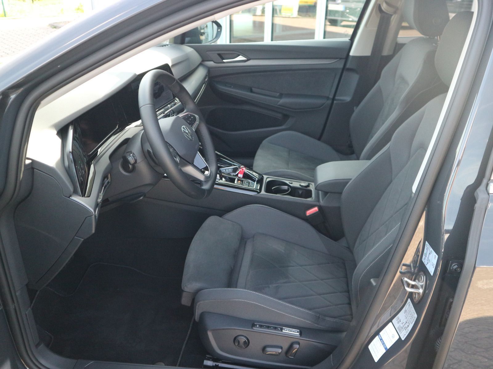 Volkswagen Golf - Bild 10