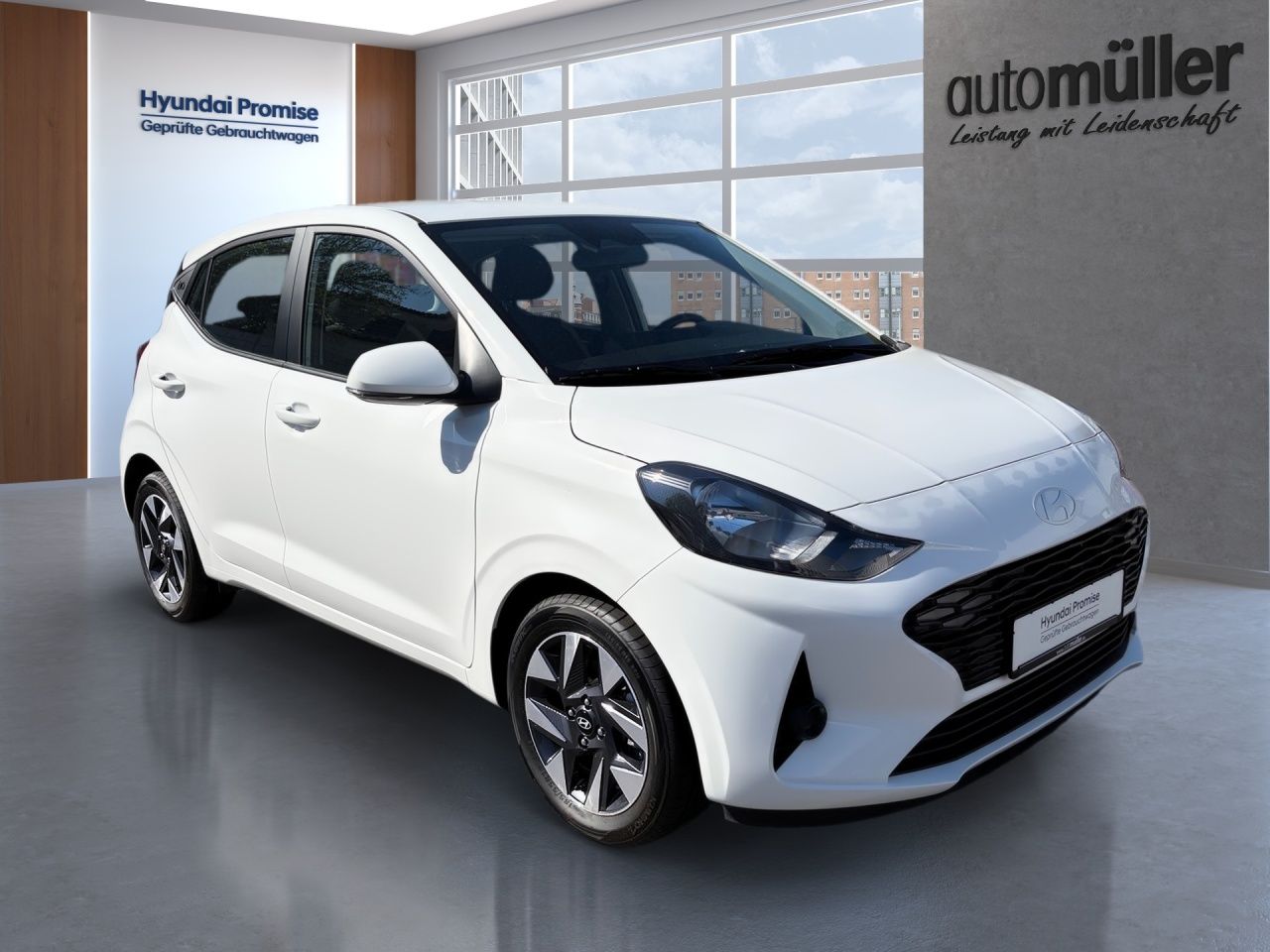 Fahrzeugabbildung Hyundai i10 1.0 Trend Fernlichtass. Kam. KlimaA Navi PDC